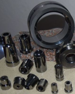 钨钢衬套生产与加工的专业选择——东莞市大朗弘瑞精密模具配件加工厂